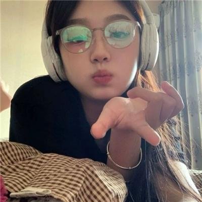 推动情人的床
